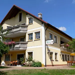 Inn Landgasthof Zum Schloss, Birgland
