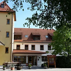 Hotel Sempt, Sporerau